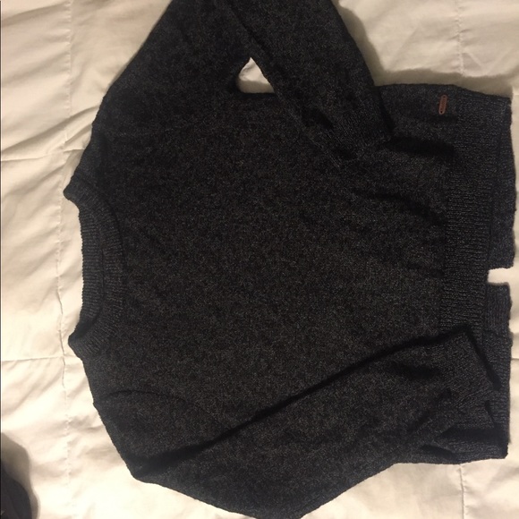 Roots Canada Sweater: Slit Back - Picture 6 of 6